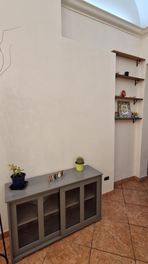 The Crazy House Apartment Catania Exterior photo